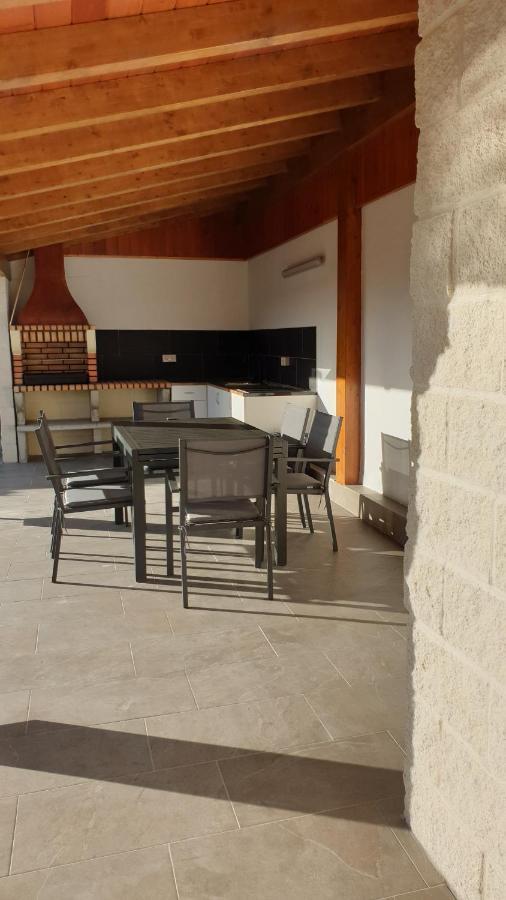 Willa Casa Con Piscina Y Barbacoa Freixido Zewnętrze zdjęcie